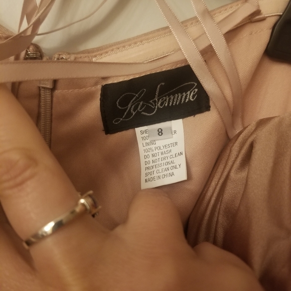 LA FEMME PROM 30700 Size 8 - Picture 3 of 6